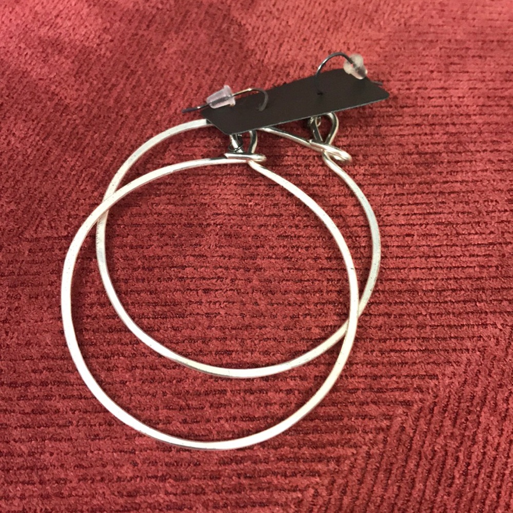 Silver hoop earrings - The Trend Shop